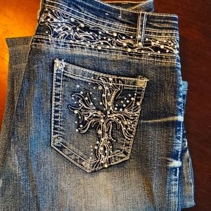 Revolt studded Jeans